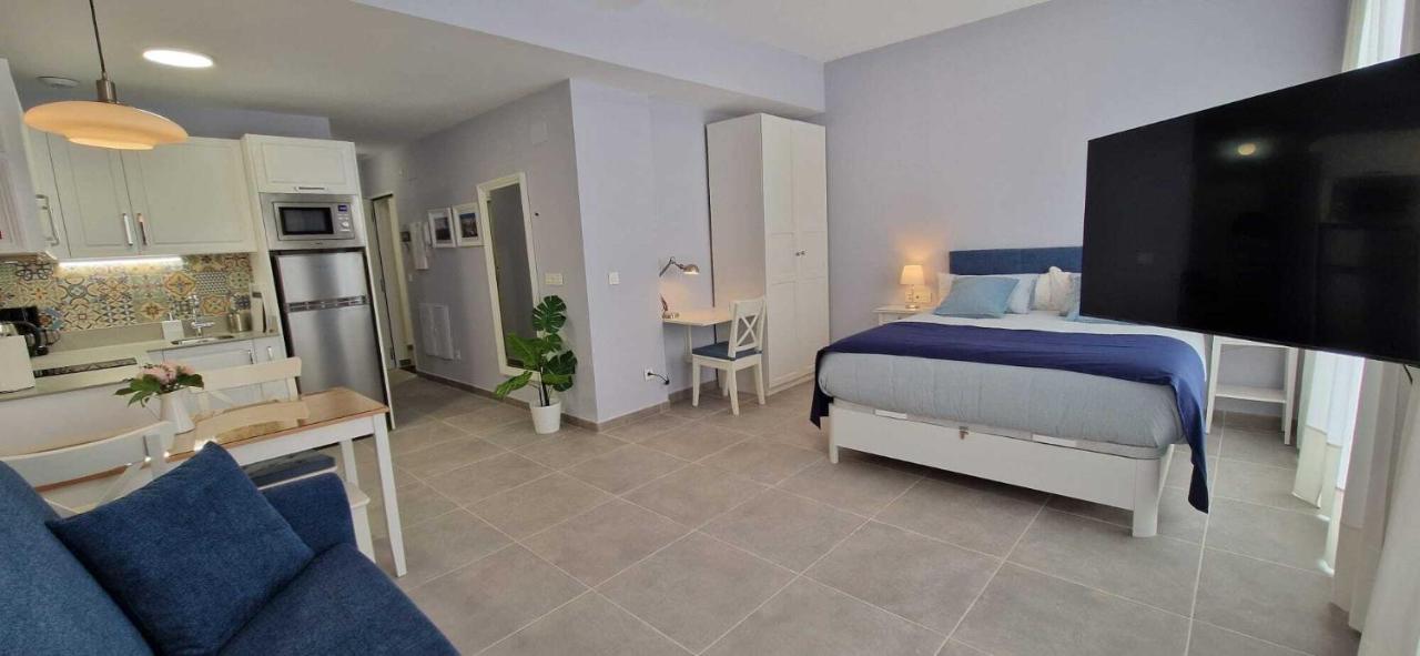 Malaga Lodge Apartments Bagian luar foto