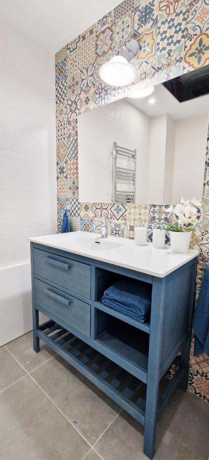 Malaga Lodge Apartments Bagian luar foto