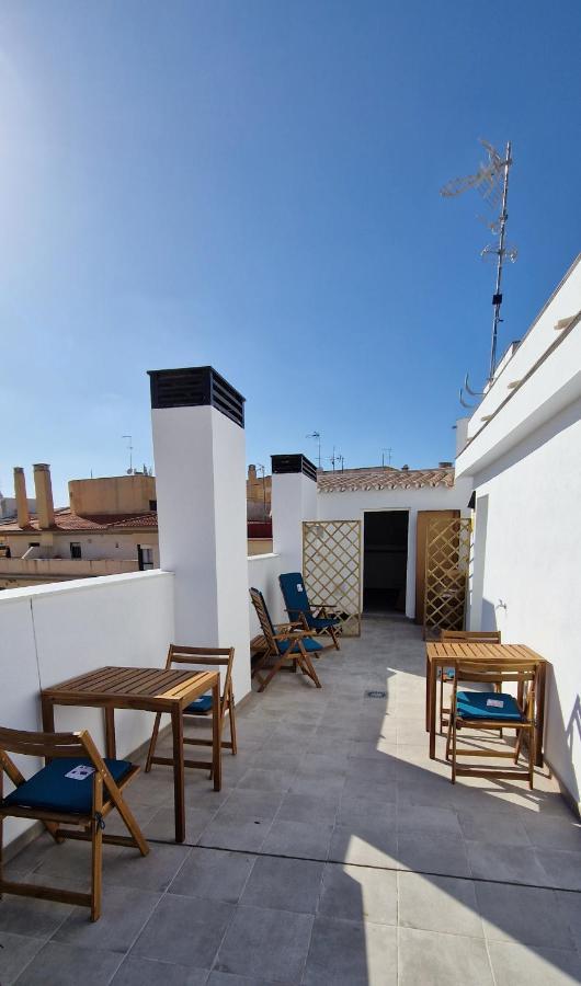 Malaga Lodge Apartments Bagian luar foto