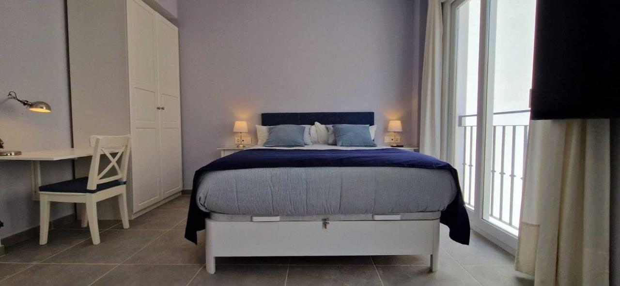 Malaga Lodge Apartments Bagian luar foto