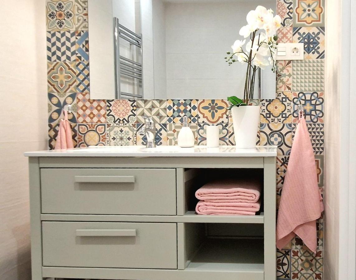Malaga Lodge Apartments Bagian luar foto
